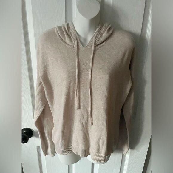 t/o Sweaters Tan Long Sleeve Hooded  Sweater Cotton/Acrylic Blend Size Large - Picture 1 of 6